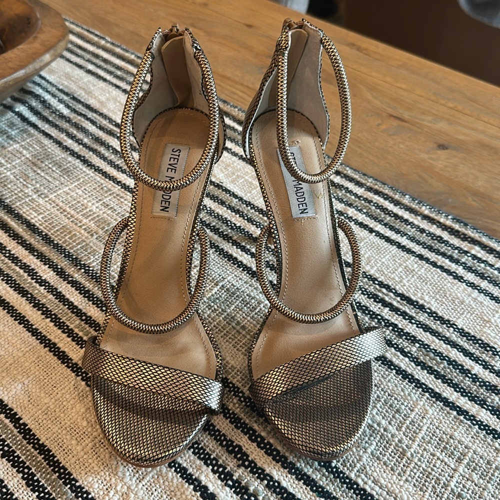 Steve Madden Heels - only worn 1x